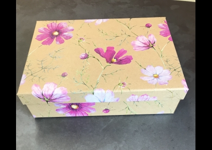 Gift Box- Size 4- Pink Flower- 20% Off was £5.95