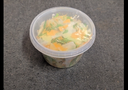 z- 4oz tub of fish flakes (Price is per pot)