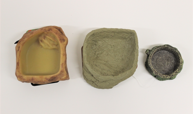 Water Dishes/Holders
