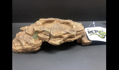 Resin Rock Feeder 21 x 14 x 5cm 