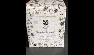 Homeware: Toasted Crumpet Soy Wax Scented Candle Wildflower Meadows