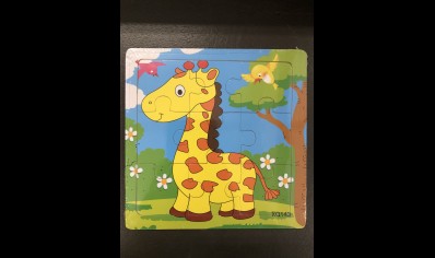 Playwrite: Wooden Jigsaw Puzzle-Giraffe-9 piece (all ages)