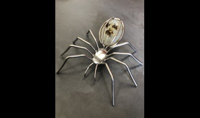 Spider Resin Leaf Stone Sculpture