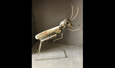 Grasshopper - Jumping - Sculpture